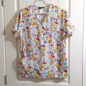 Nurse scrubs Looney Tunes Christmas Tweetie pattern hospital  top shirt Medium